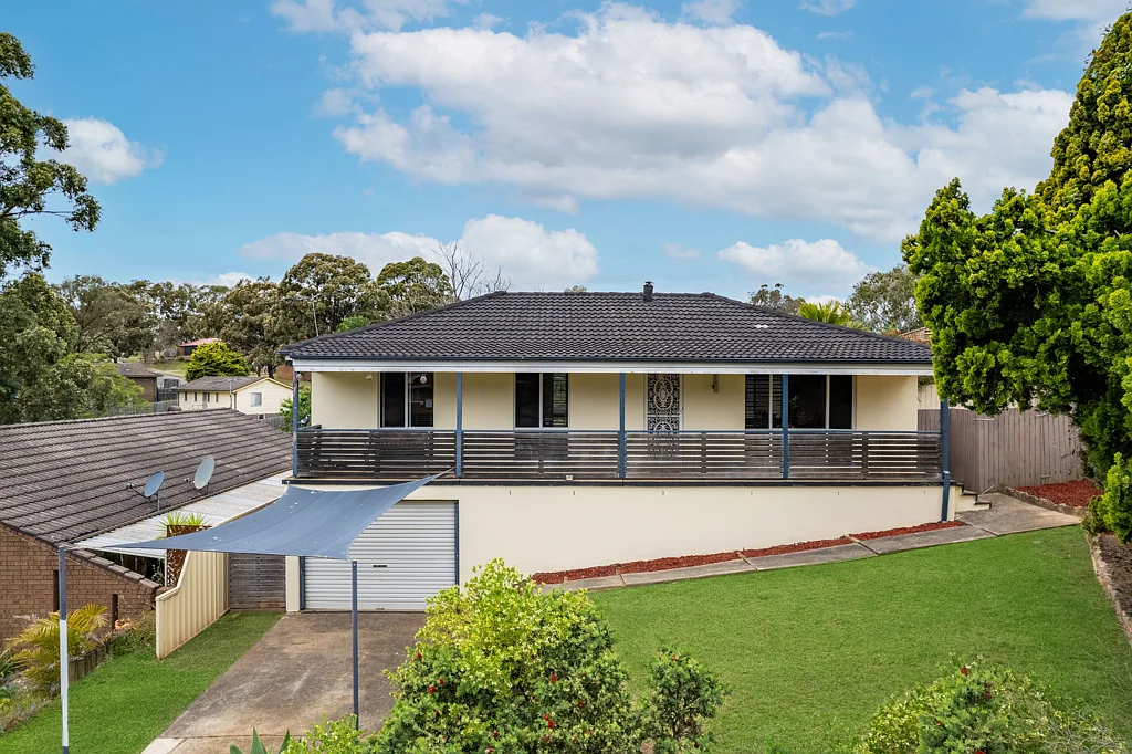 6 Trabb Place, Ambarvale, NSW 2560