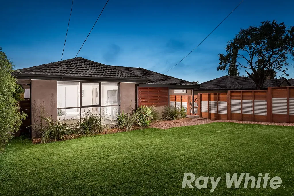 Prefect Family Gem in Mooroolbark