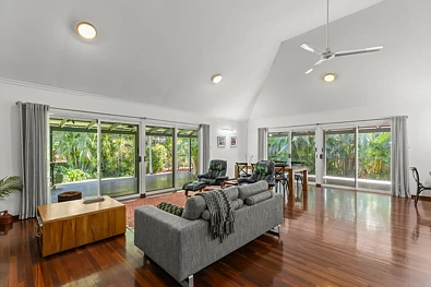 6 Koolama Drive, Cable Beach, WA 6726, 3 Bedrooms, 2 Bathrooms, House