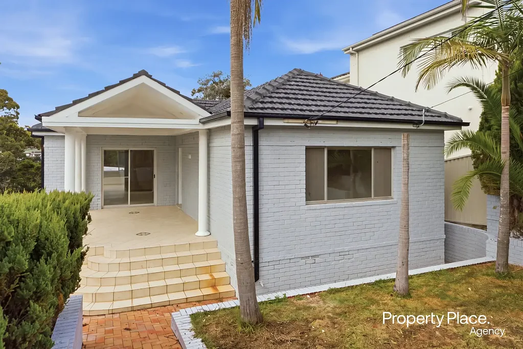 Newly Renovated 3-Bedroom Home in Hurstville Grove