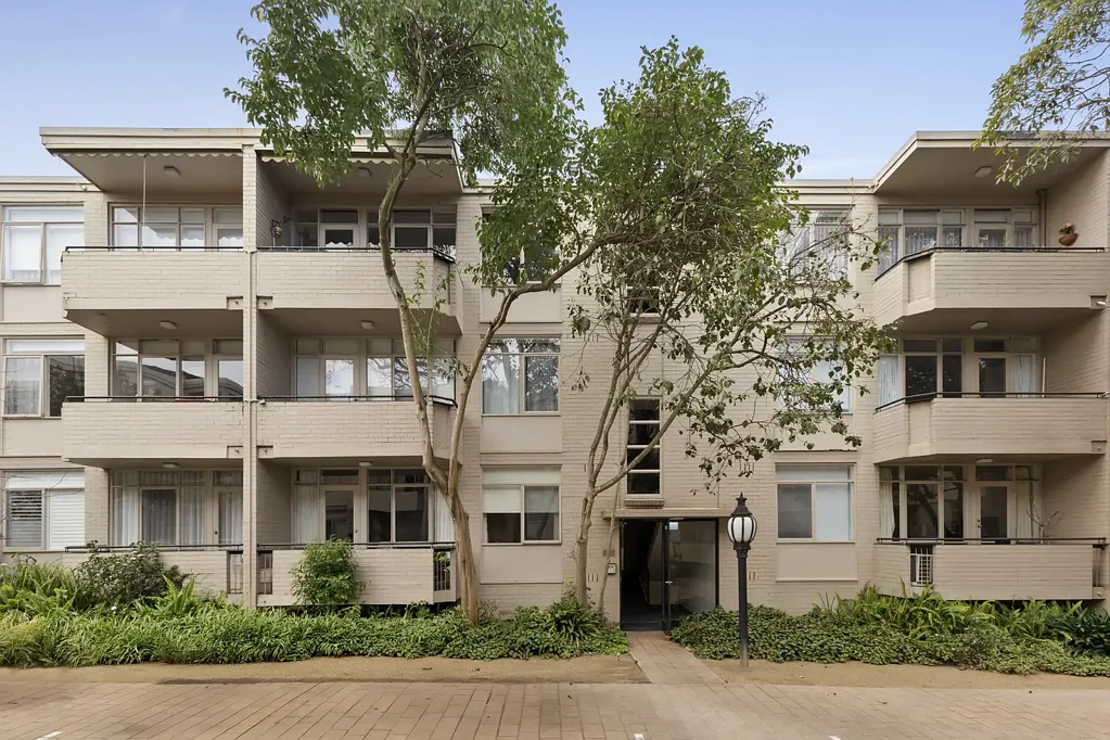 Malvern 1房 Wattletree 街上位置优越、宽敞且温馨 Well-Positioned, Spacious and Warm on Wattletree