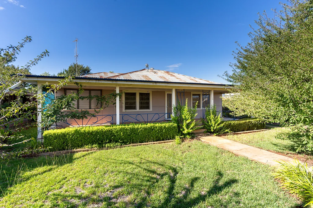 11 Cardington Street, Yeoval, NSW 2868
