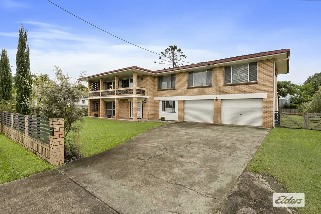 South Murwillumbah 4房  Classic family scale with dual living potential