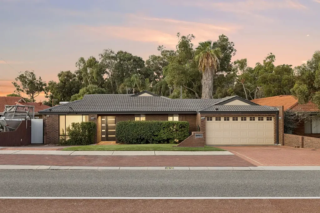 37 Guron Road, Duncraig, WA 6023