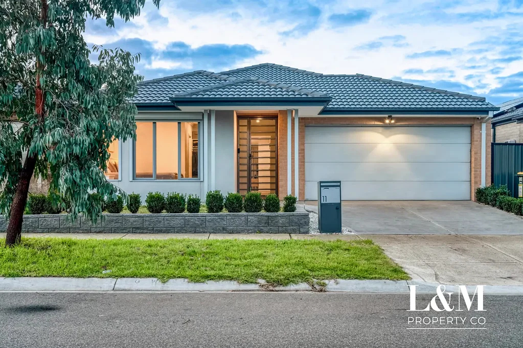 11 Nineveh Road, Craigieburn, VIC 3064