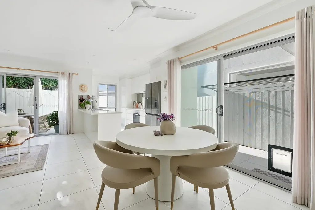 Elanora 3ห้องนอน Low Maintenance Modern Living