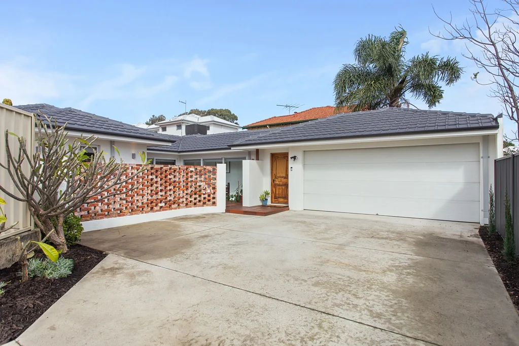 551A Charles Street, Joondanna, WA 6060