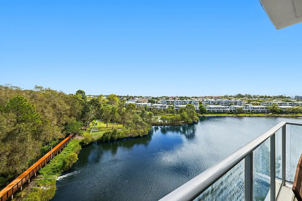 1513/397 Christine Avenue, Varsity Lakes, QLD 4227