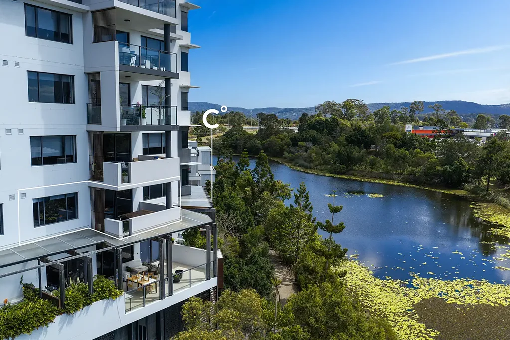 Robina 2બેડરૂમ Easy Living in the Heart of Robina
