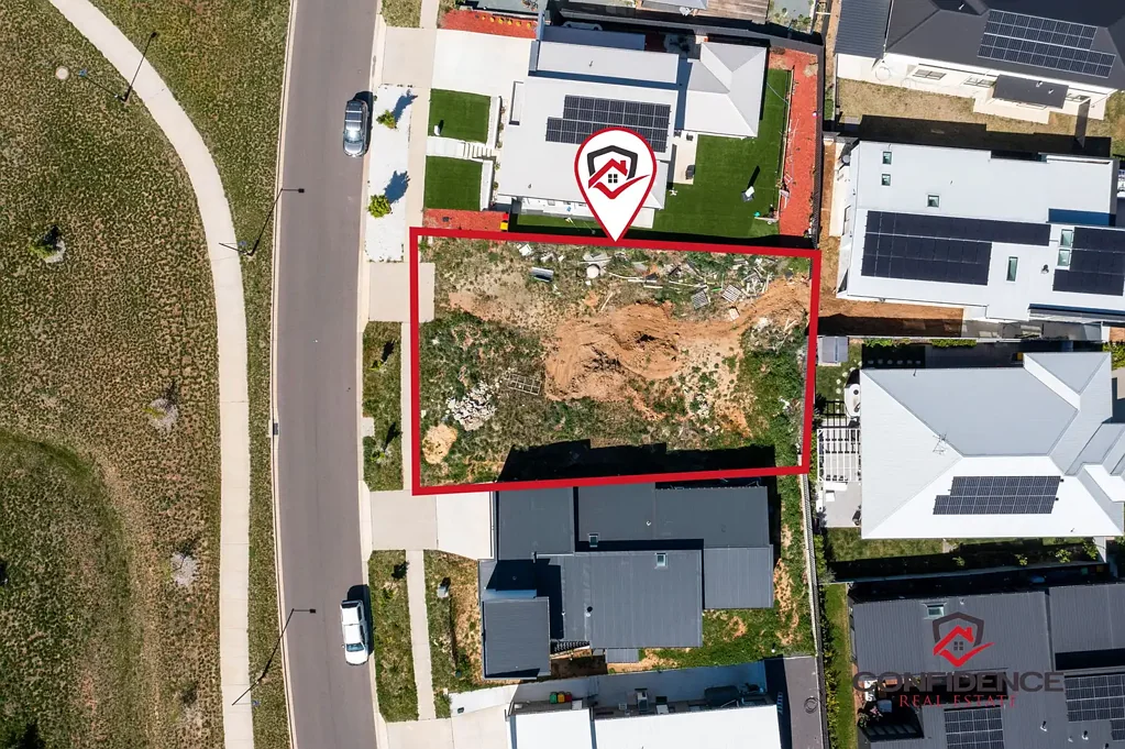 15 Mcdonagh Crescent, Whitlam, ACT 2611