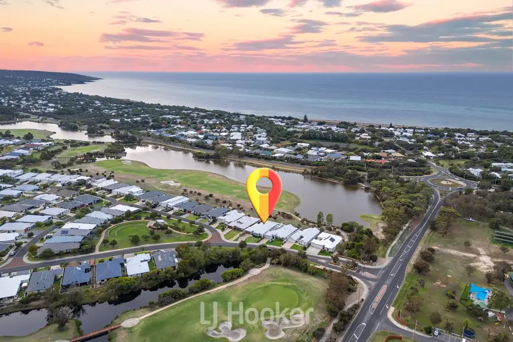 Dunsborough 4房  Resort Style Living with Golf Course Outlook & Statement Pool