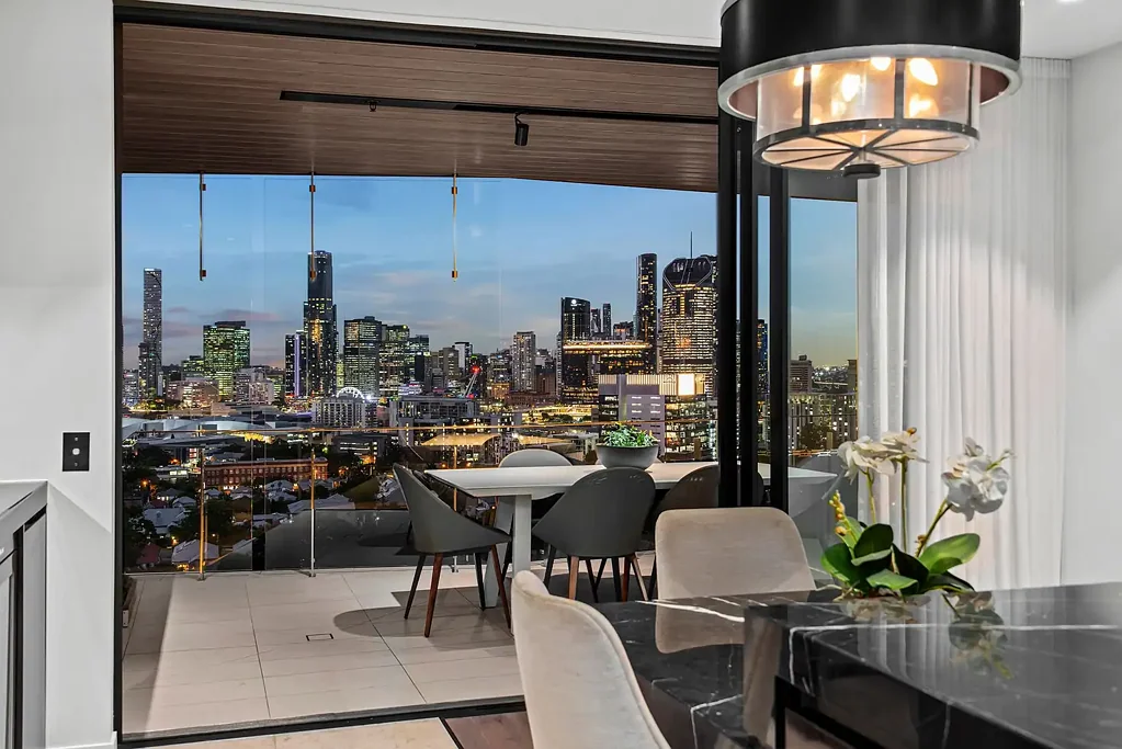 The Highgate Sub-Penthouse