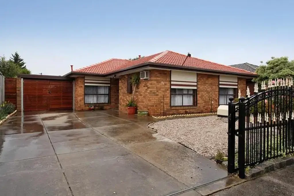 Bright and spacious three bedroom home