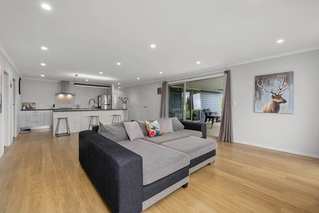 Kerikeri 4房  Loveable Four Bedroom Home Wants Family