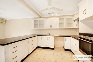 3/21 Warburton Street, North Ward, QLD 4810, 2房, 1浴, House