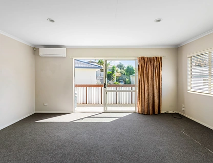 2/16 Ocean View Road, Hatfields Beach, 3 ਕਮਰੇ, 1 ਬਾਥਰੂਮ, House