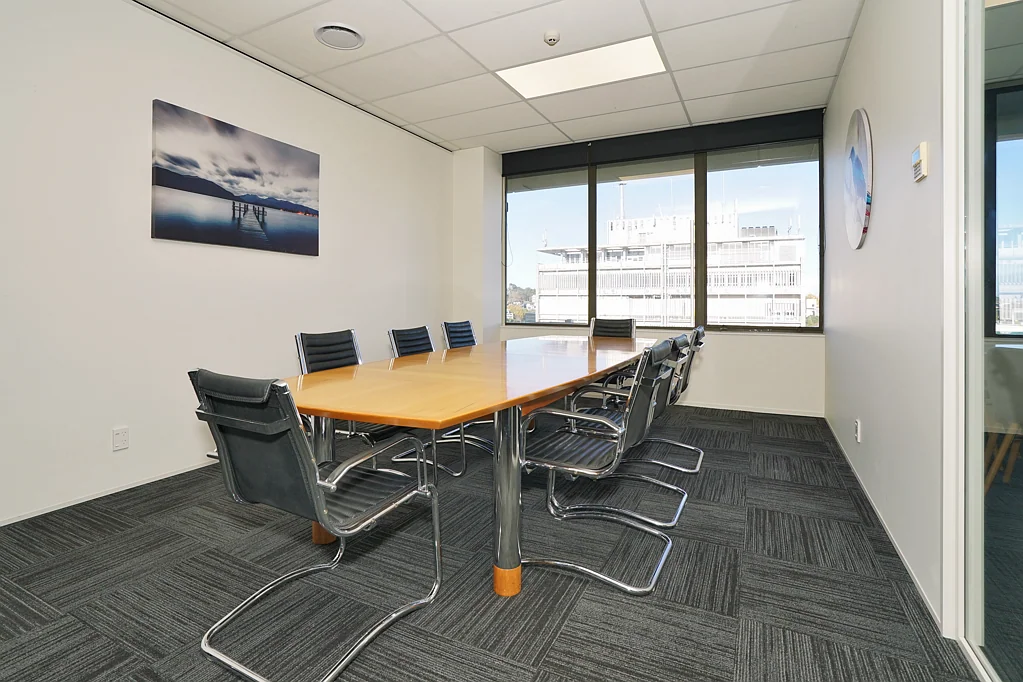 Hamilton Central Office with Stunning Views