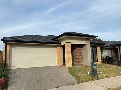 ਬਾਹਰੀ - 15 Muster Drive, Rockbank, VIC 3335