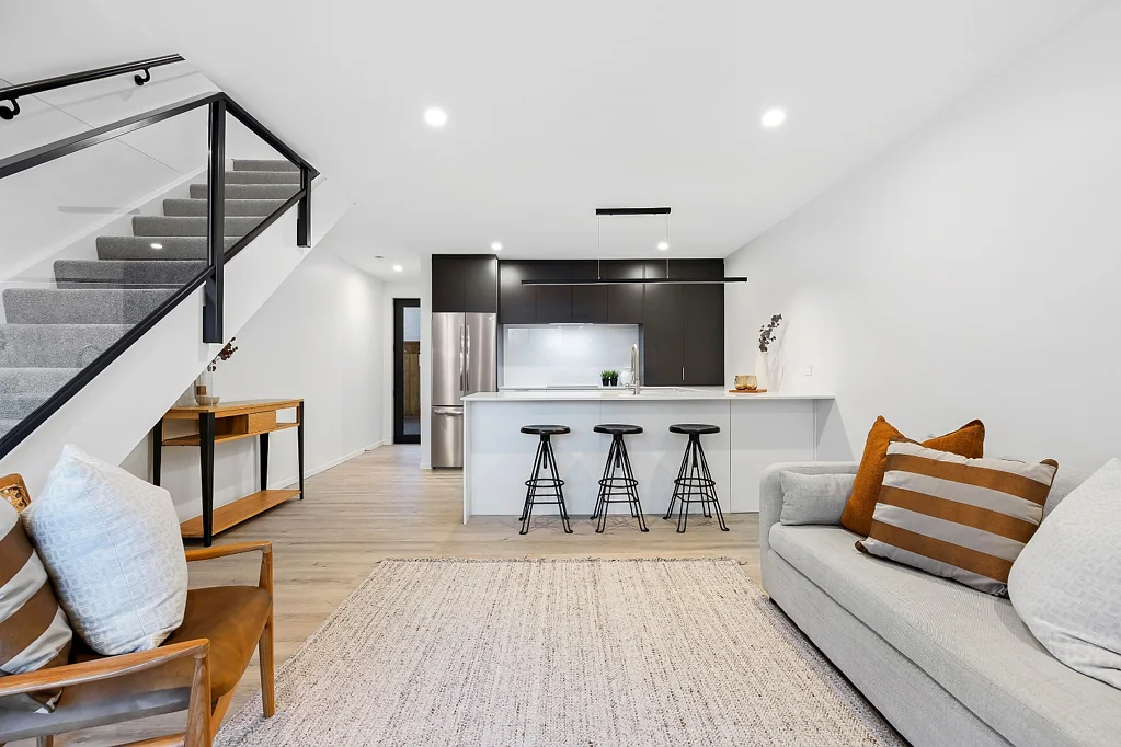 Sun-Filled Executive Townhouse