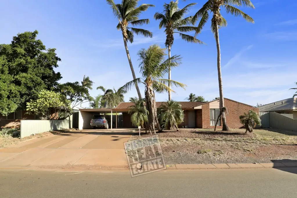 Millars Well 4房  The all in ONE - pool, shed, 4 beds