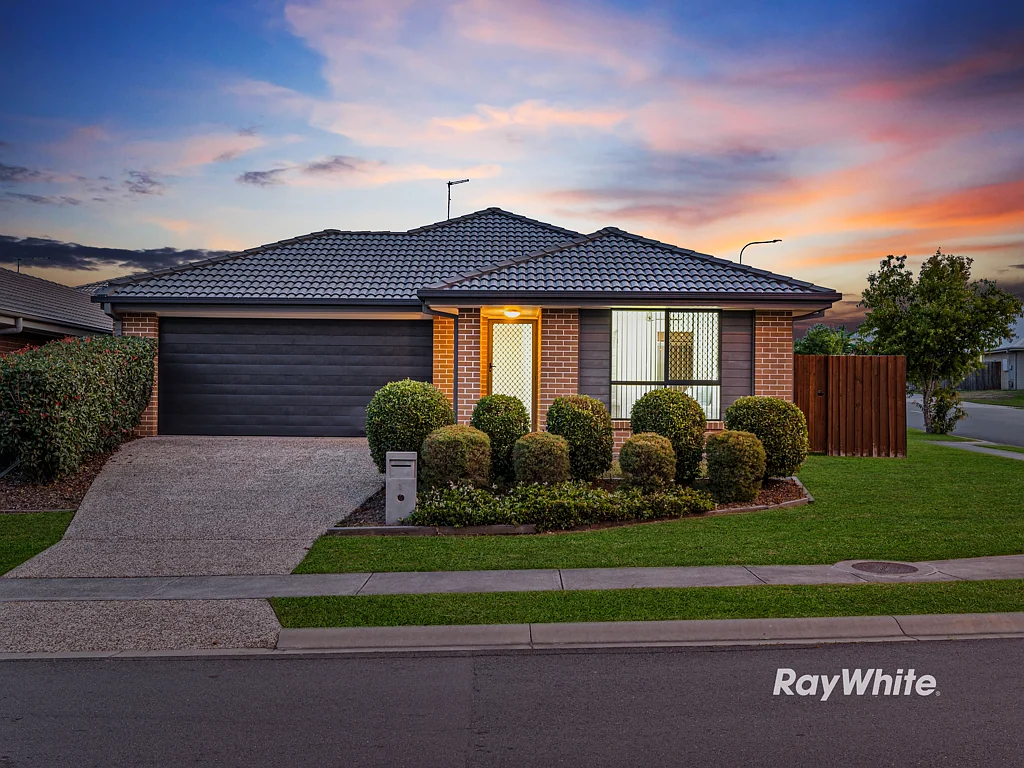1 Mount Ballow Street, Park Ridge, QLD 4125