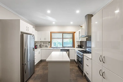2 Grove Avenue, Everard Park, SA 5035, 4 slaapkamers, 2 badkamers, House