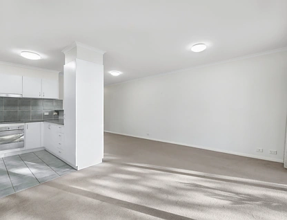 102/72 Wentworth Avenue, Kingston, Inner South, 1房, 1浴, Apartment