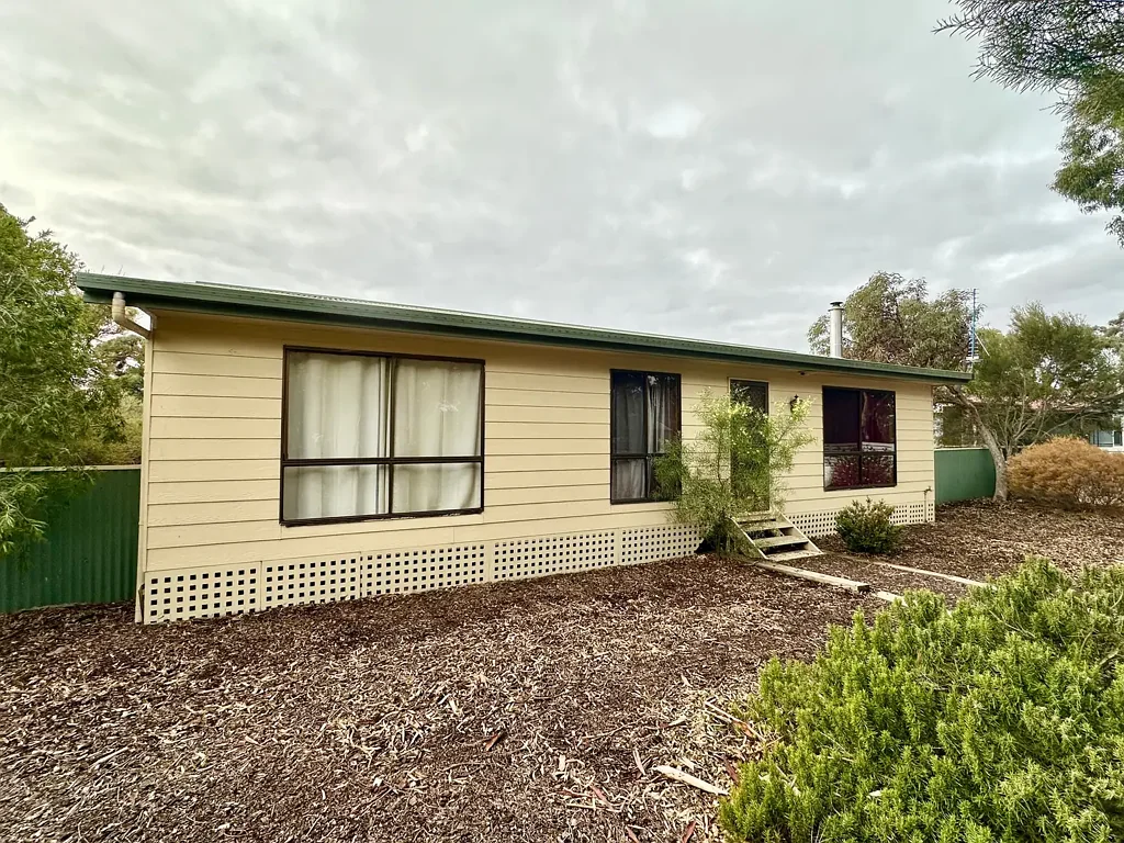 49 Albert Parade, Bordertown, SA 5268