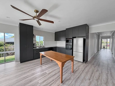 ਰਸੋਈ - 6 CORNISH CLOSE, Atherton, QLD 4883
