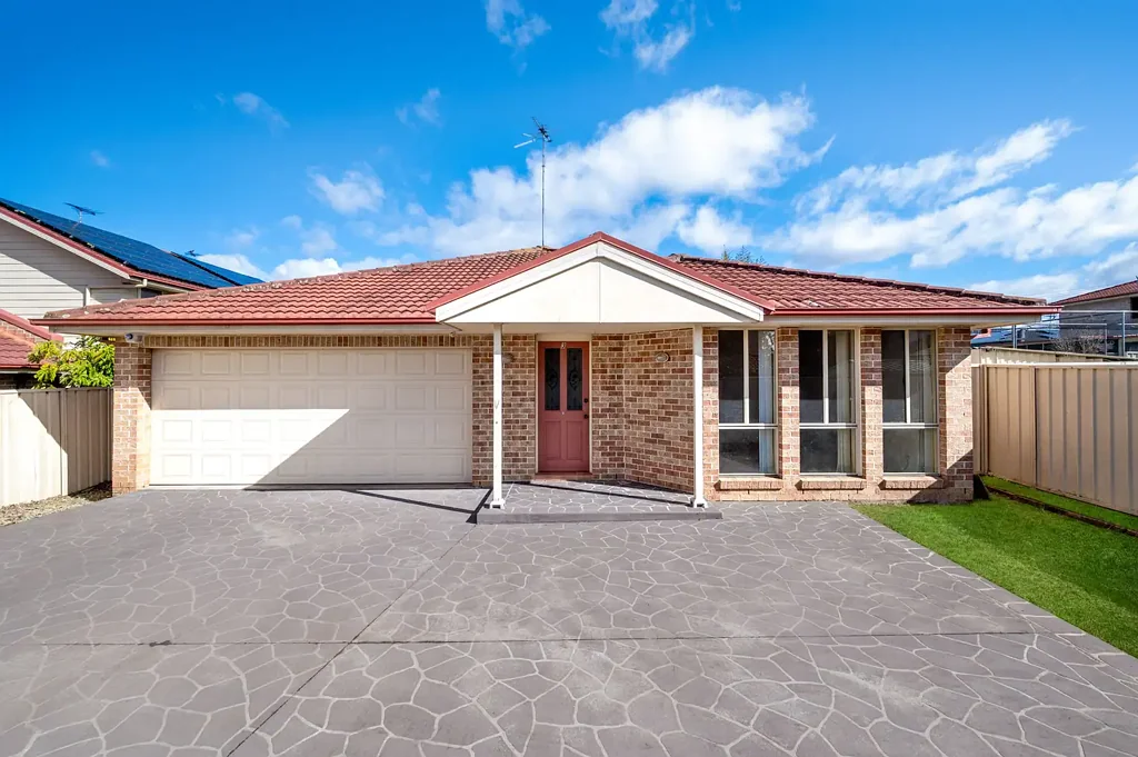 3A Saywell Road, Macquarie Fields, NSW 2564