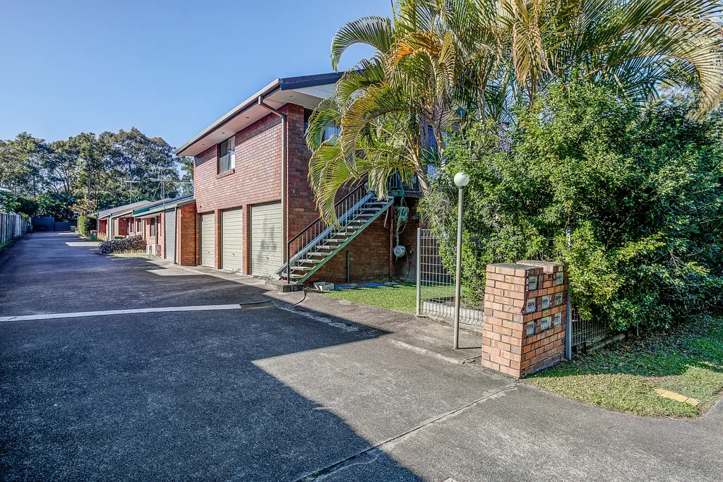 3 Bedroom Low-Maintenance Unit
