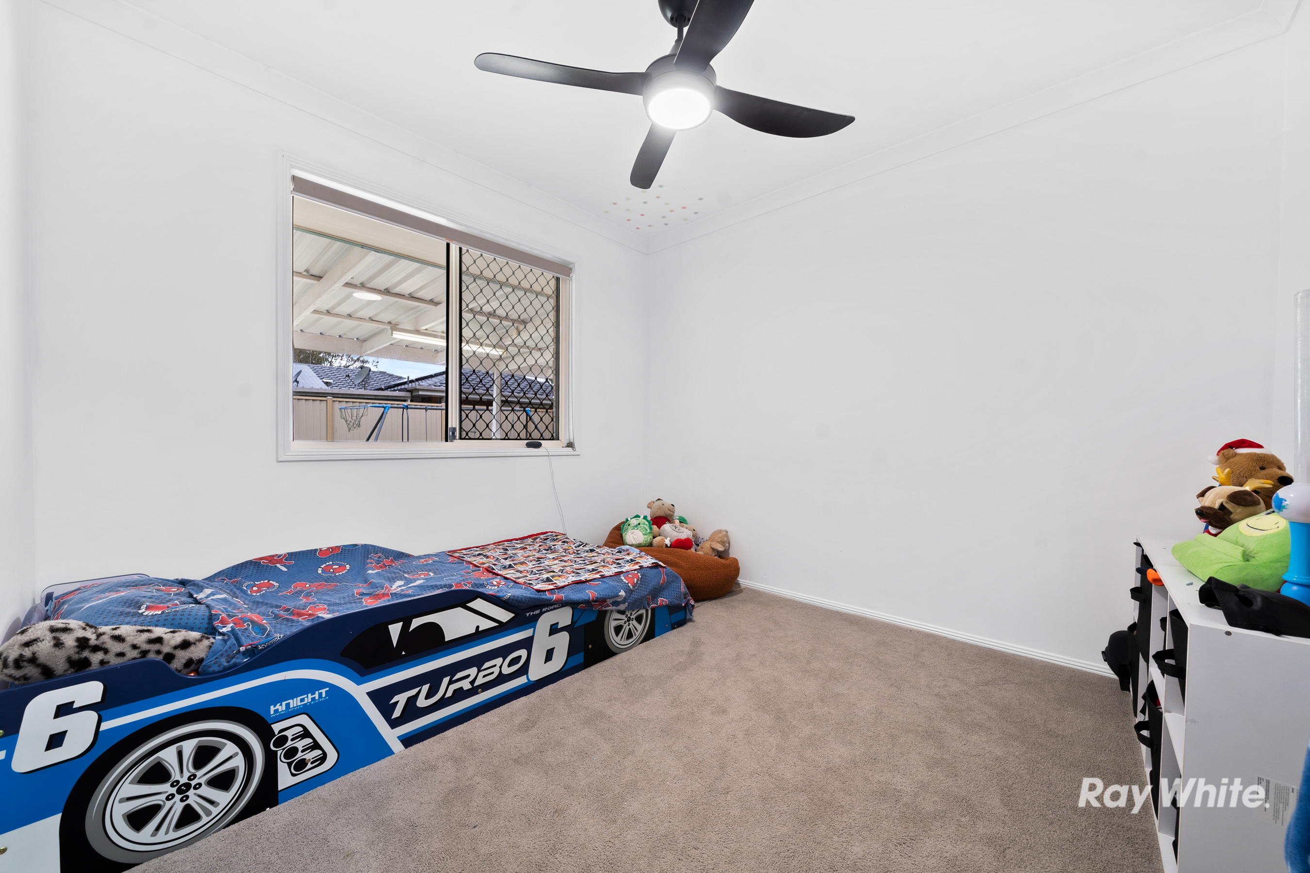 28 REGAL DR, REGENTS PARK QLD 4118, 0 Bedrooms, 0 Bathrooms, House