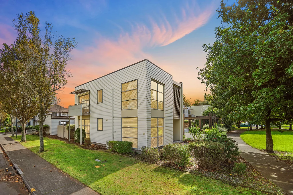 8 Figaro Crescent, Takanini, Papakura, Auckland