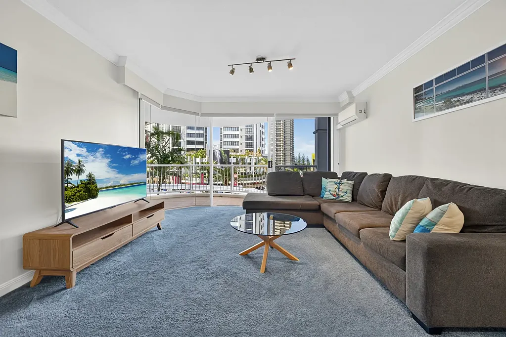 Broadbeach 1房  YOUR LIFESTYLE AWAITS
