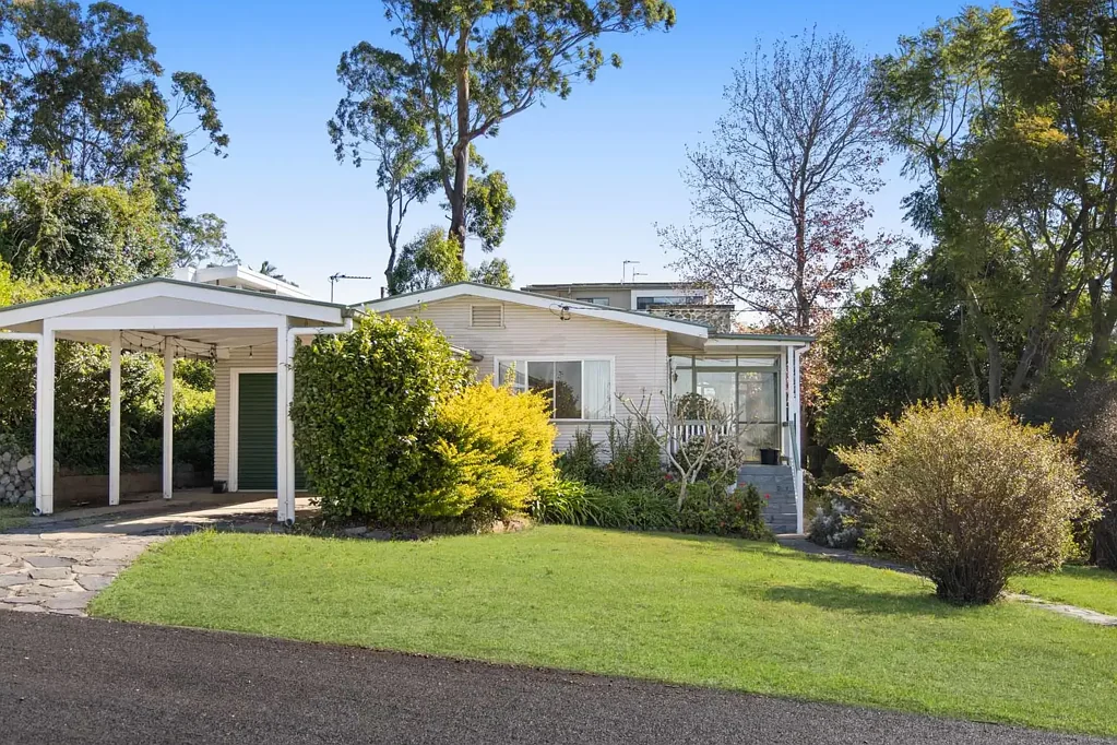 East Toowoomba 2कमरा Quirky Range side abode