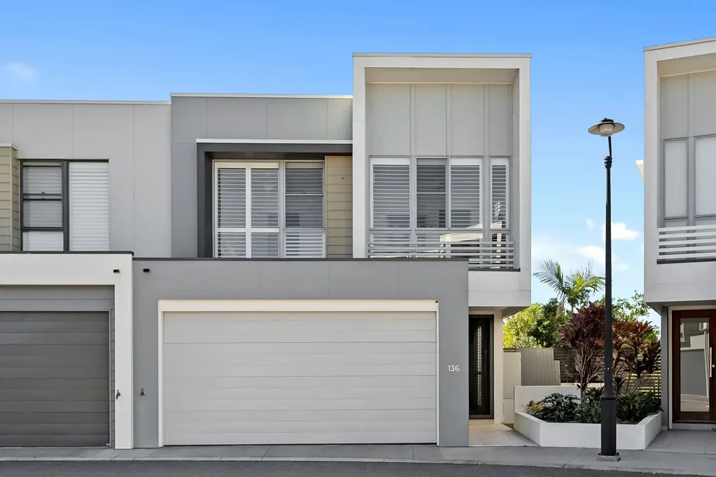 Robina 3房  Rare Outer Position with Stunning Views in Vue Terraces