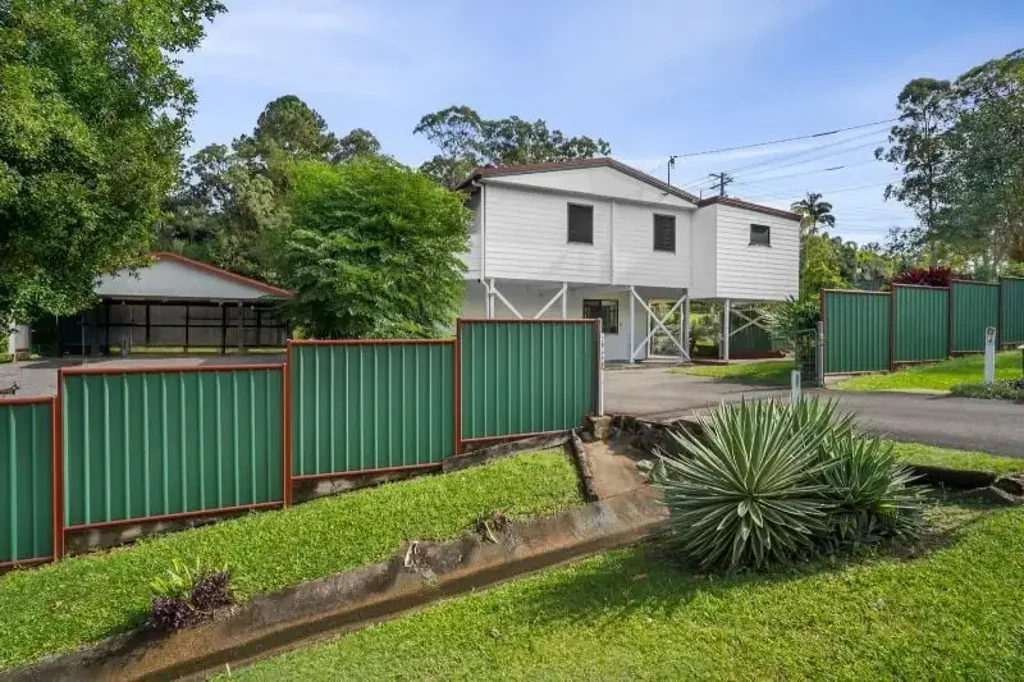 Mooloolah Valley 5कमरा Dual Living beauty in Mooloolah Paradise!
