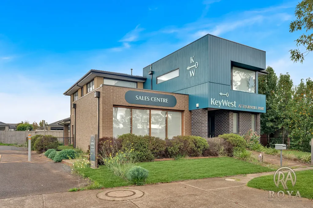 Thornhill Park 4Zimmer INVEST, DEVELOP OR LAND BANK - PRIME MIXED USE OPPORTUNITY