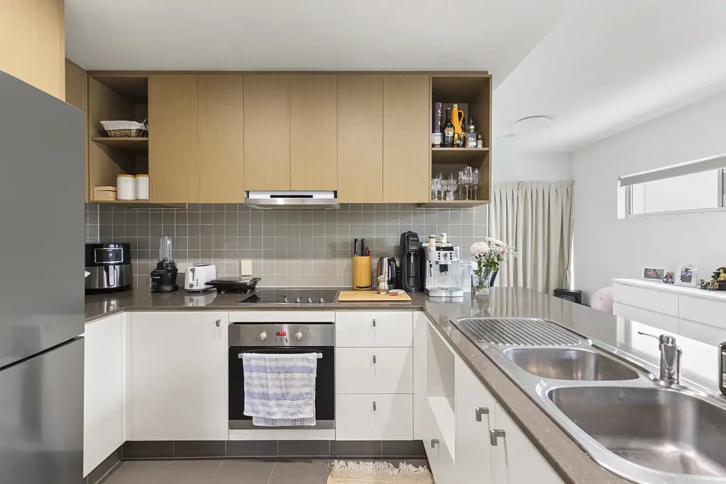 Robina 3Kwarto PRIVATE YARD. PRIME ROBINA LOCATION. RARE OPPORTUNITY.