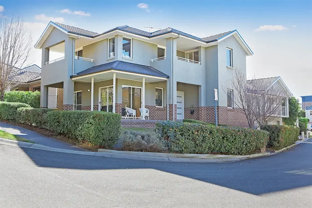 4 Bairin Street, Campbelltown, NSW 2560