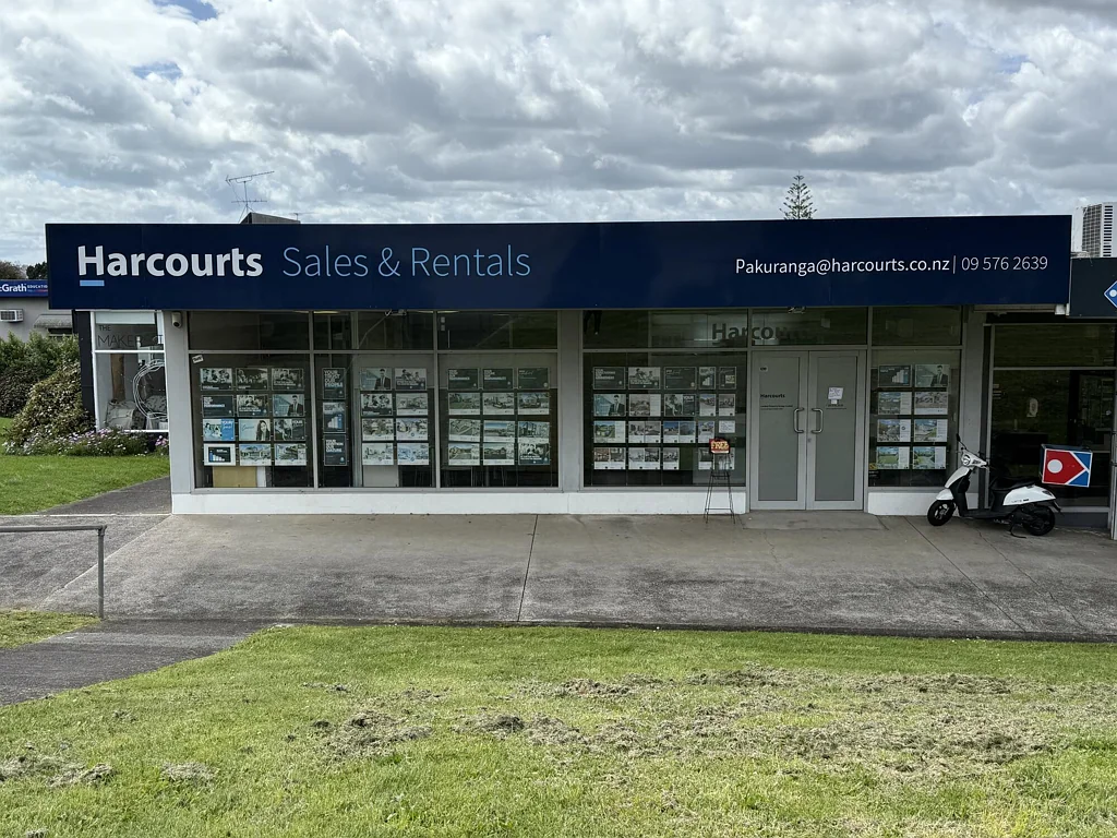 Pakuranga High profile Pakuranga Heights Office