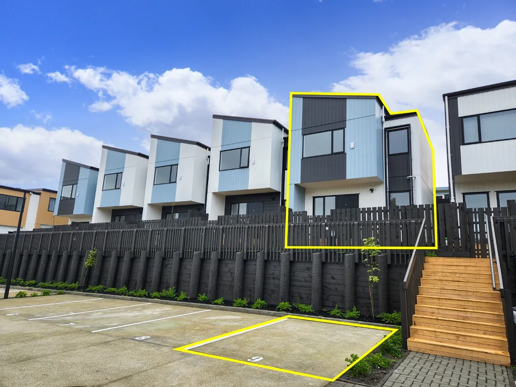 Three Bedroom Townhouse