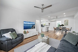 57 Tenth Avenue, Railway Estate