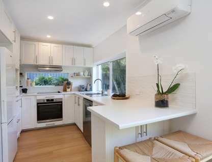 2/18 Nankeen Avenue, Paradise Point, QLD 4216, 2 Bedrooms, 1 Bathrooms, Apartment
