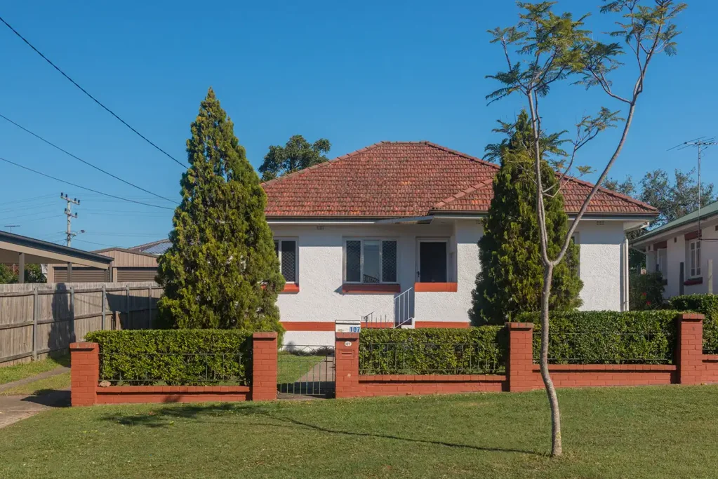 107 Erica Street, Cannon Hill, QLD 4170