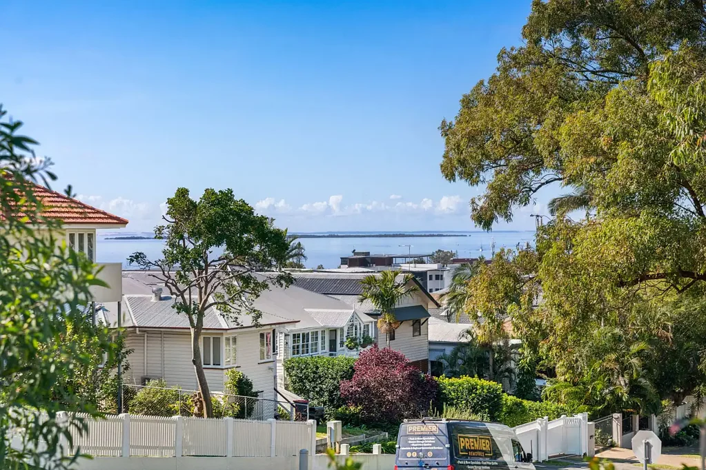 183 Carlton Terrace, Manly, QLD 4179