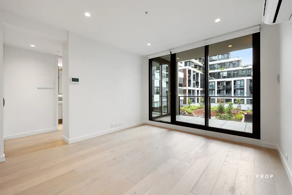 ONE BED WITH A STUDY IN A LUXURY APARTMENT FOR MODERN LIVING