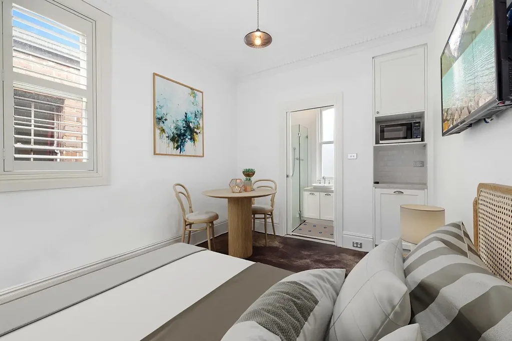 RENOVATED STUDIO IN HEART OF PADDINGTON