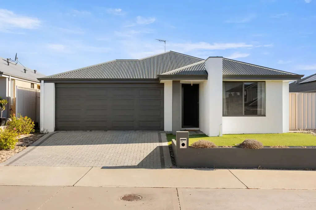 24 Peaceful Bay Promenade, Secret Harbour, WA 6173