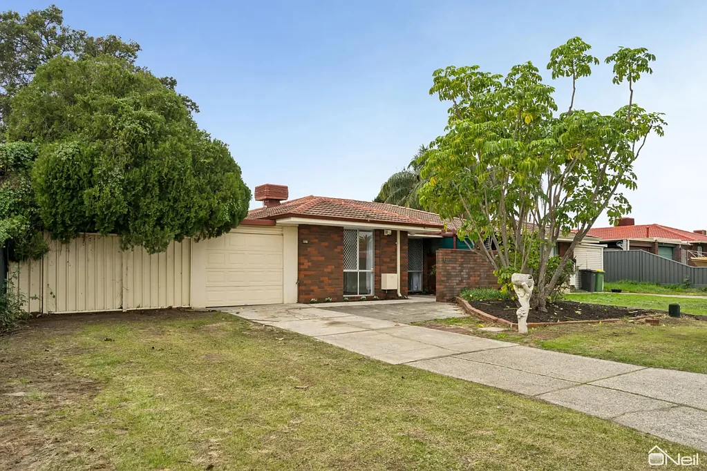 Maddington 3 Bedroom TOTALLY NEAT AND TIDY AND READY TO GO!